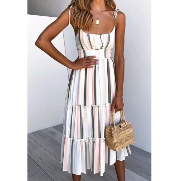 Dresses & Skirts - ⭐️ NEW BOUTIQUE ITEM STRIPPED MAXI SUMMER DRESS